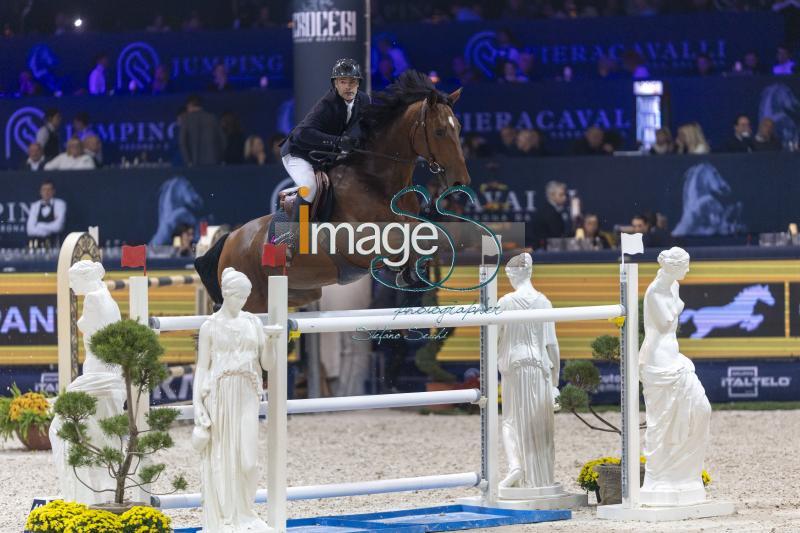 Cottard Gregory (FRA) riding Idylle Chavannaise_Verona_20241109_SS358652.jpg